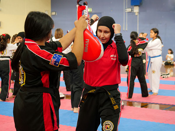 teens-adults-martial-arts-4